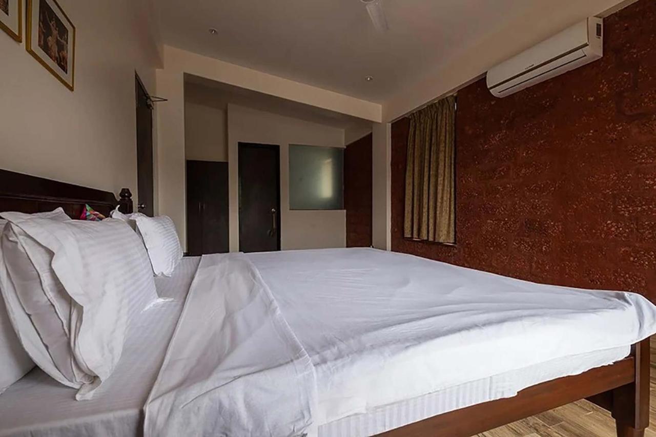 Stayvista'S Shivom Villa 5 - A Serene Escape With Views Of The Valley And Lake Lonavala Εξωτερικό φωτογραφία